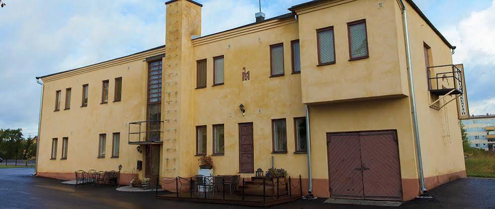 Boutique Hotelli Maakunta Forssa Esterno foto